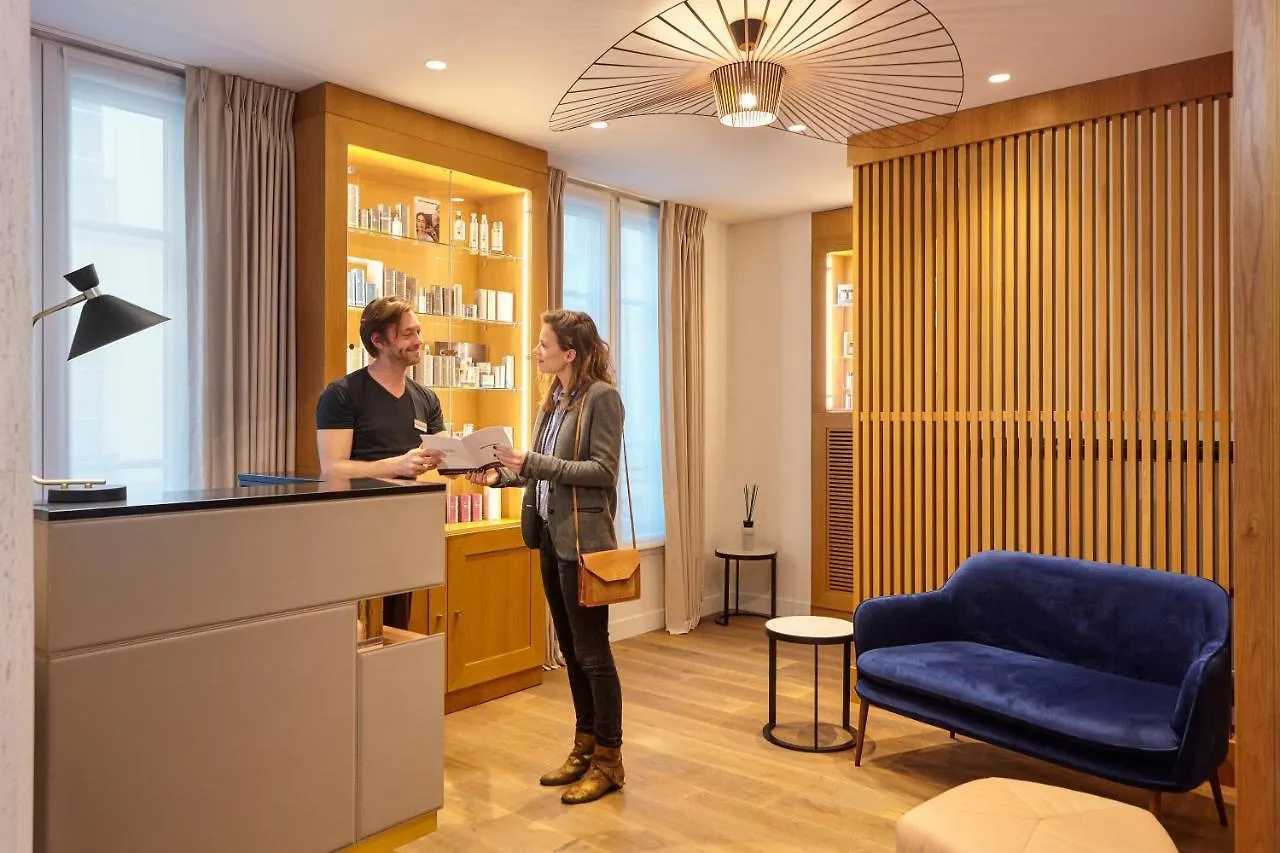 Mercure Opera Garnier & פריז
