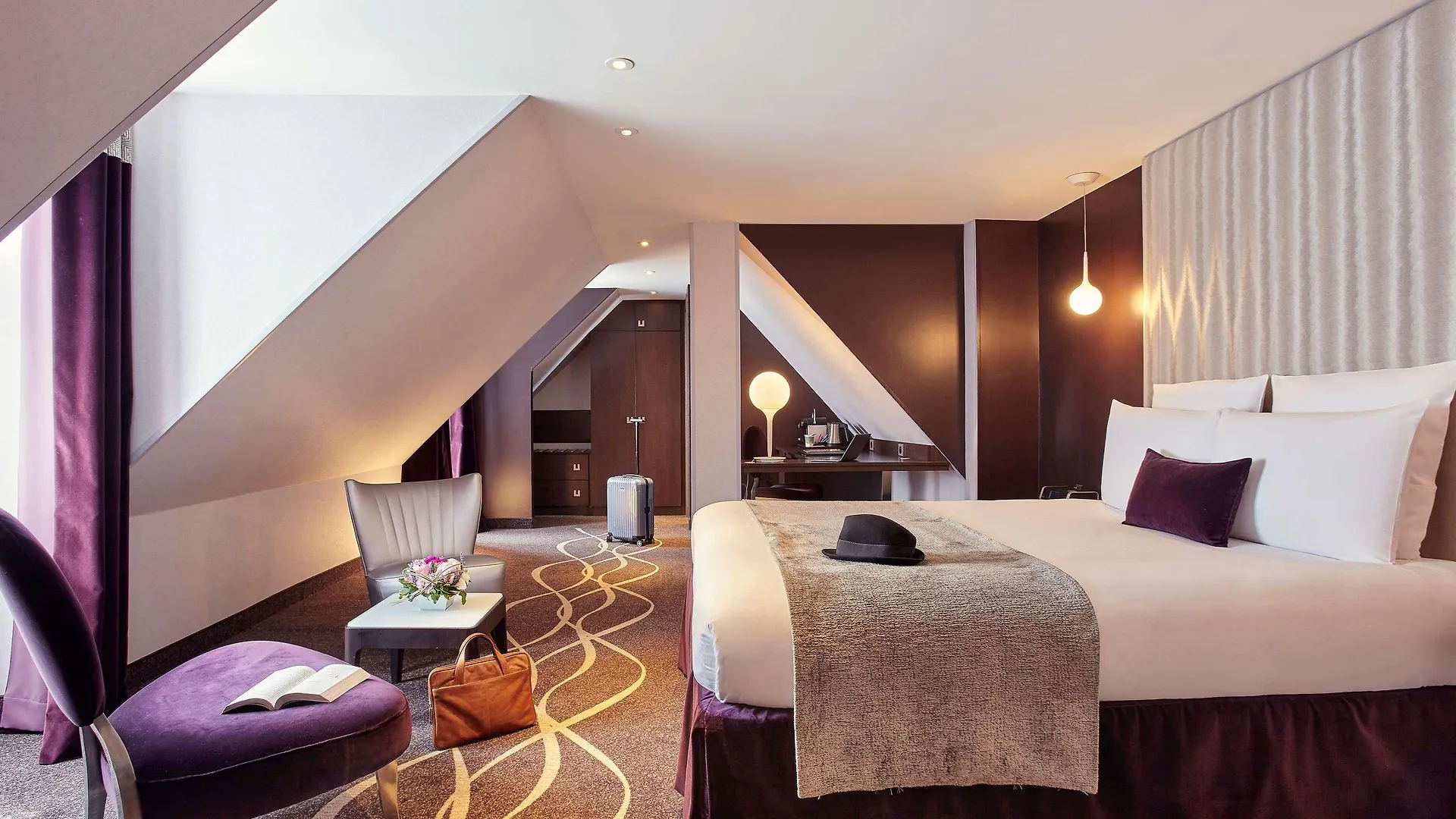Mercure Opera Garnier & Hotel Paris