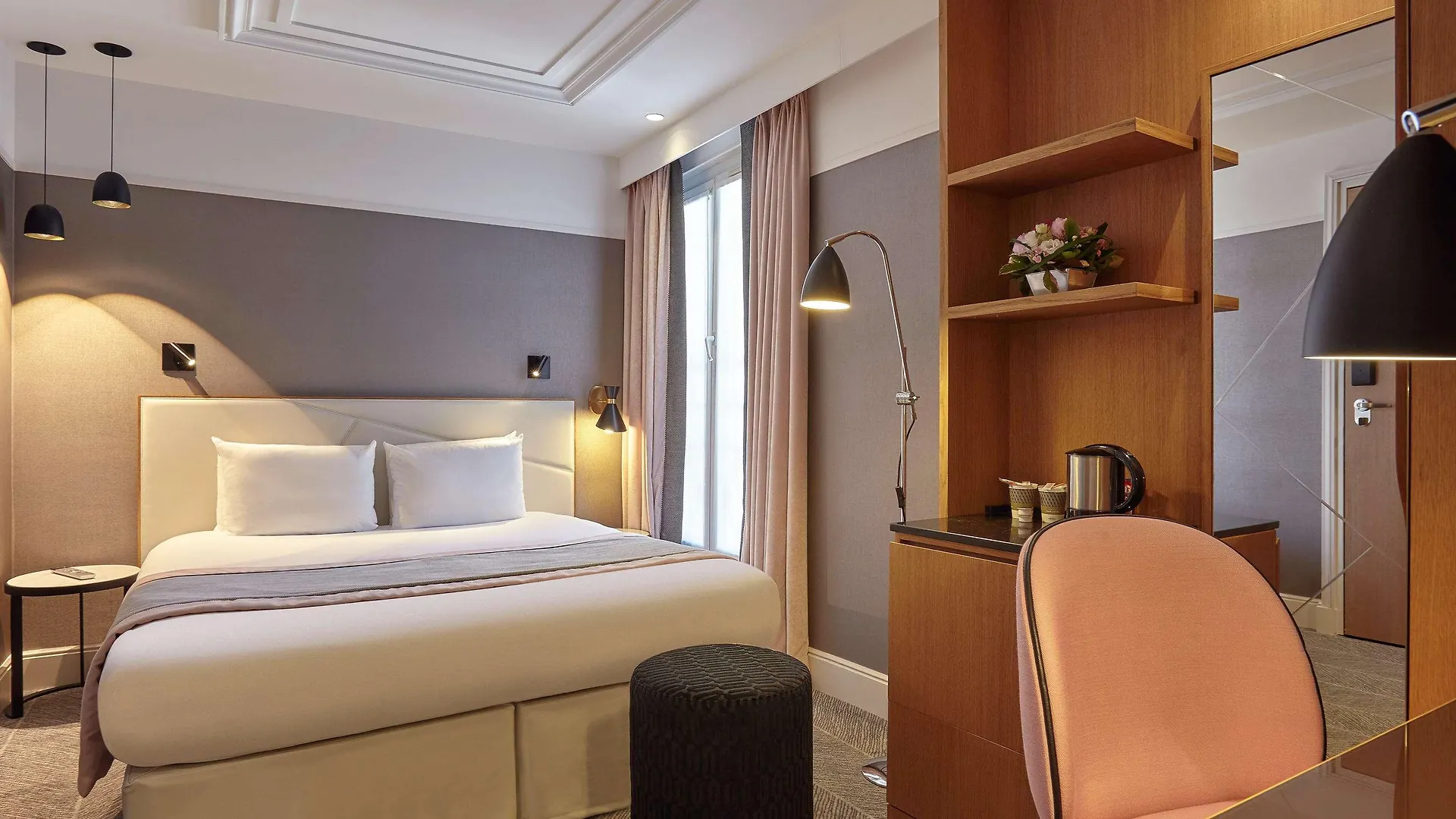 Mercure Opera Garnier & Hotel Paris