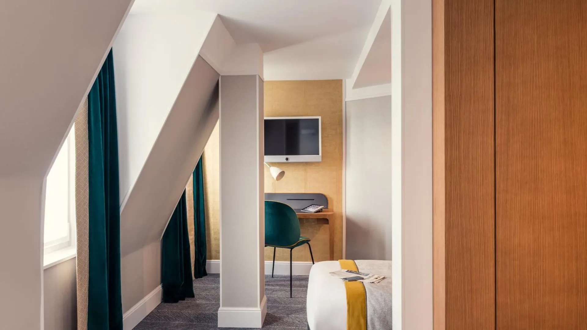 Mercure Opera Garnier & 4* Paris